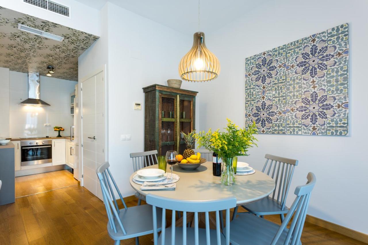 Apartamentos Rg Alameda De Hercules Sevilla Eksteriør bilde