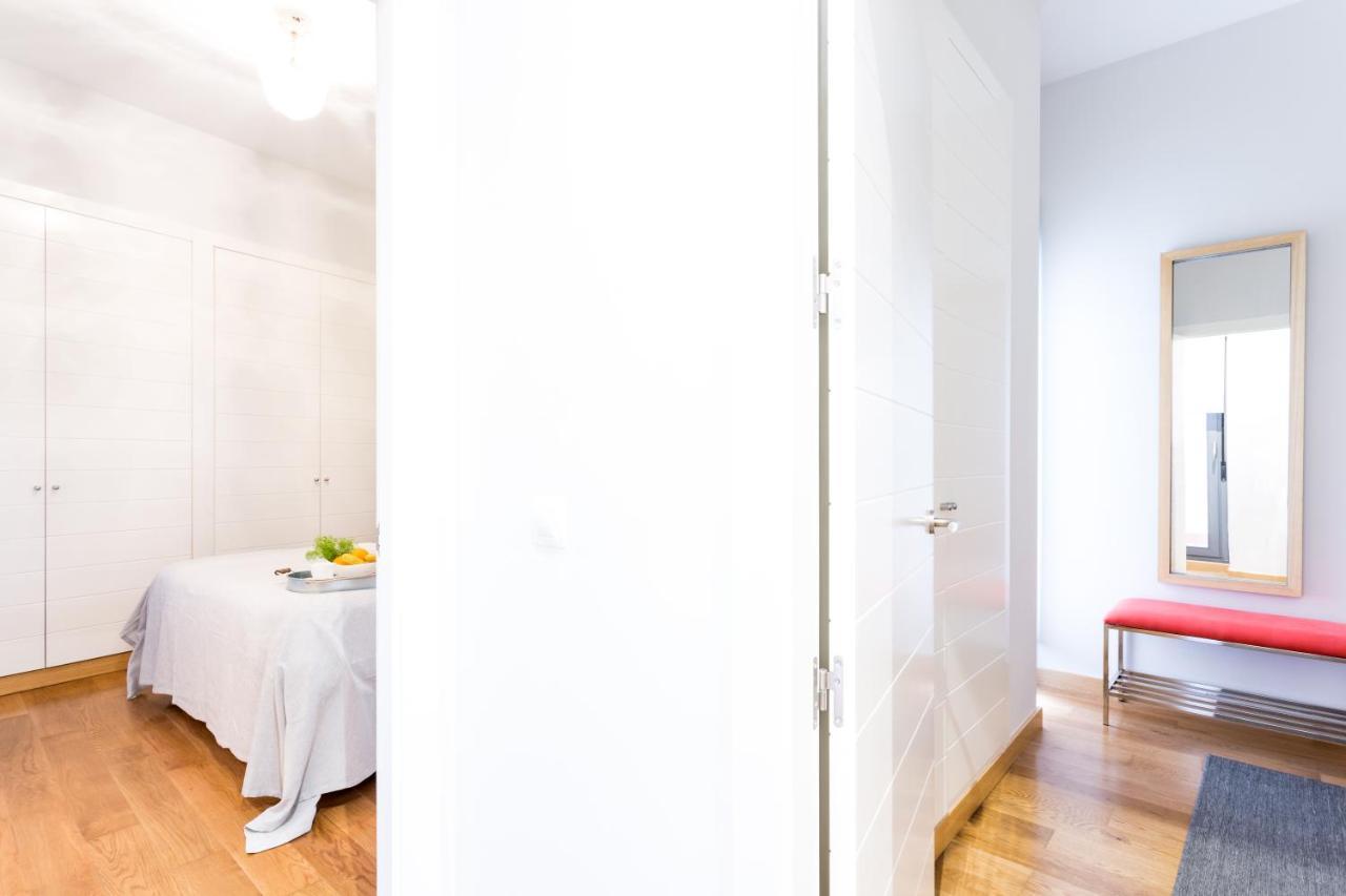 Apartamentos Rg Alameda De Hercules Sevilla Eksteriør bilde