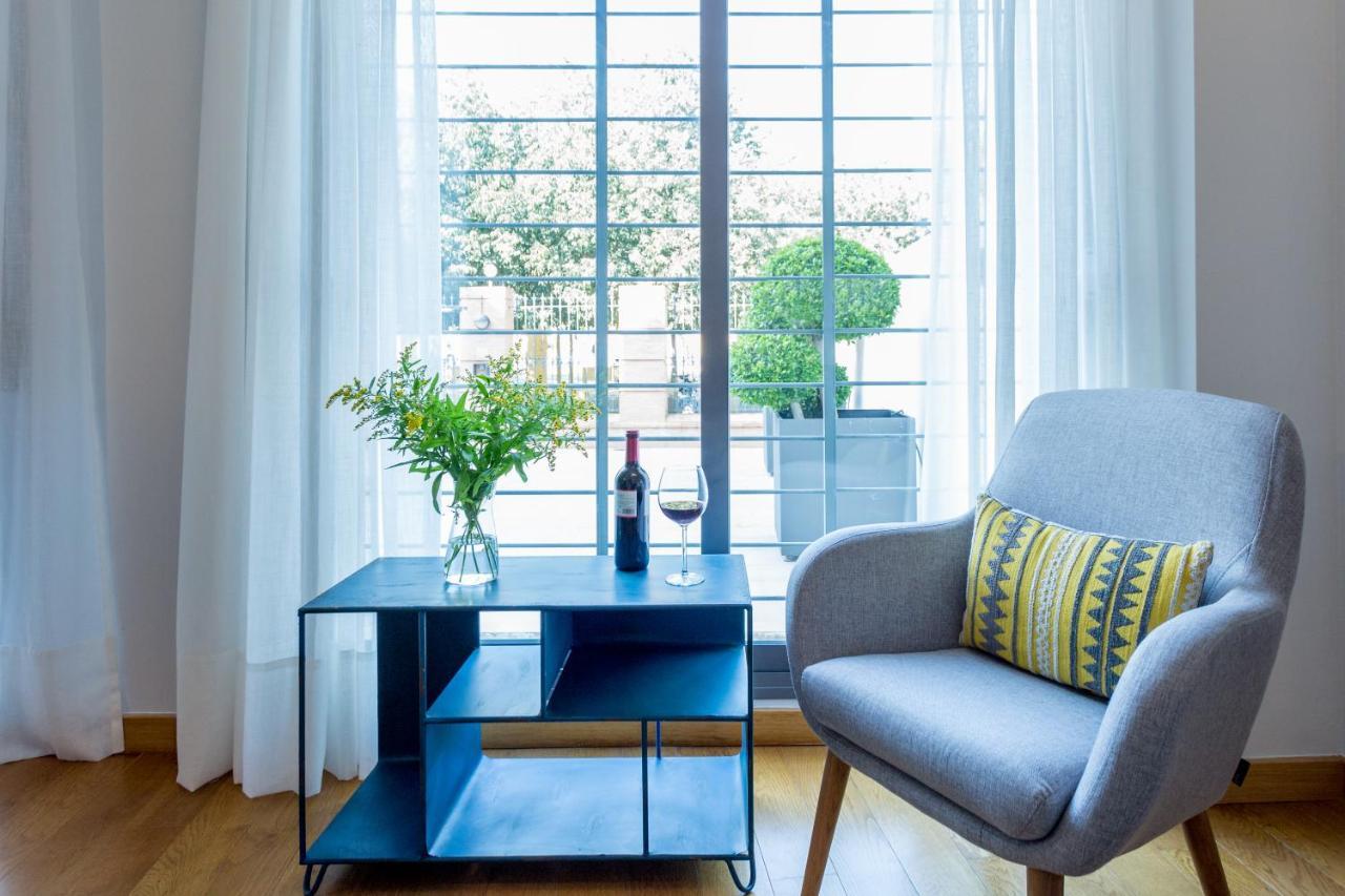 Apartamentos Rg Alameda De Hercules Sevilla Eksteriør bilde